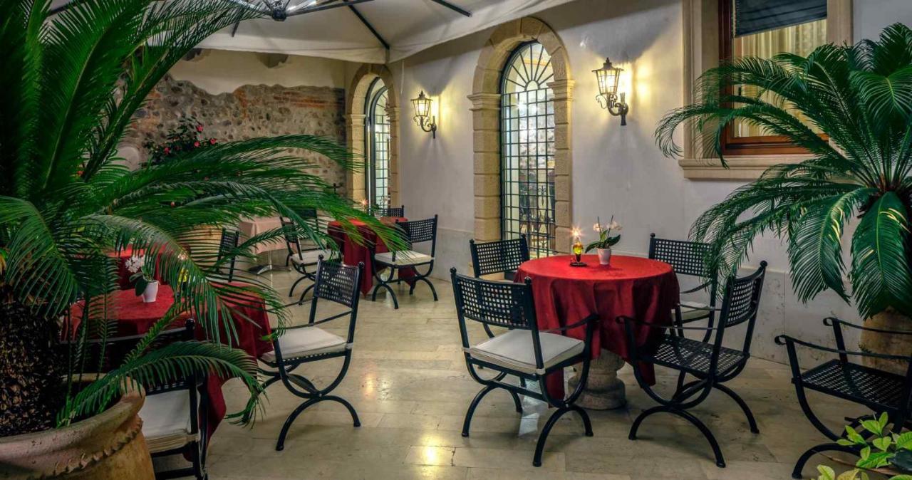Antico San Zeno Aparthotel 3*