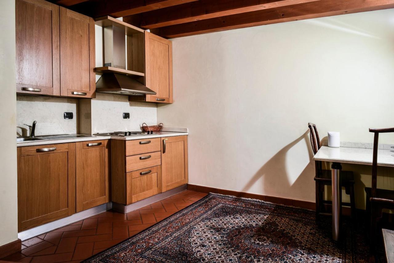 Antico San Zeno Centro Storico Aparthotel 3*
